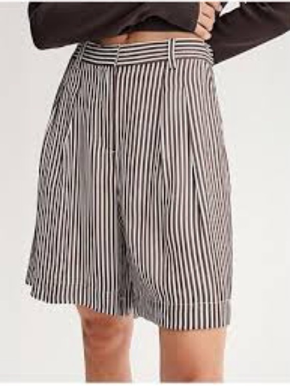 Black Swan Gray and White Striped Button-Front Shorts